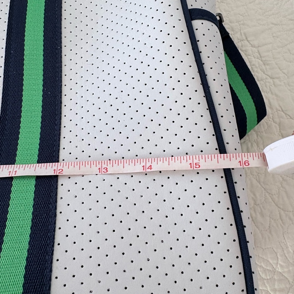 NWT Queen of the Court Hampton Tennis Bag Backpack - Greenwich Green Stripe - Picture 3 of 6